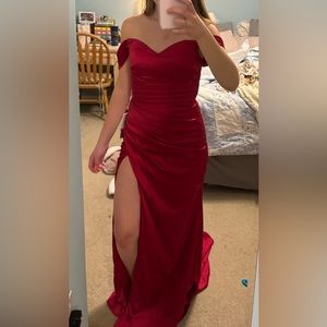 Off-the-Shoulder Long/Floor-Length Satin formal Dress with slit